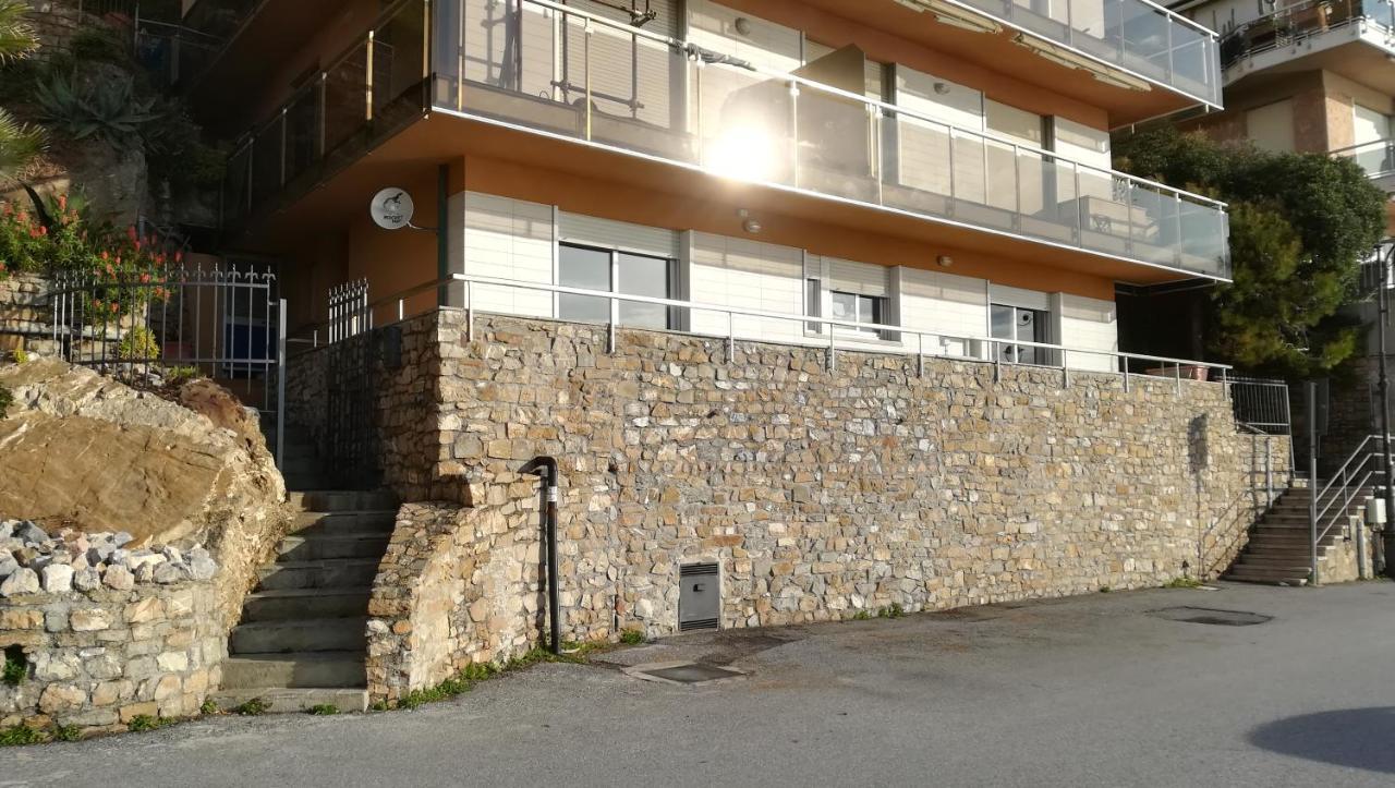 Cadorna Fronte Mare Apartment Alassio Exterior foto